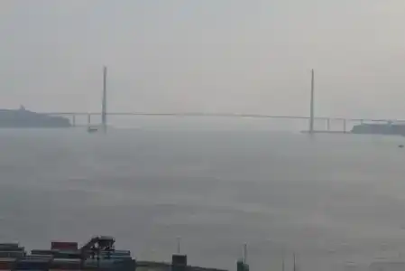 Отличная квартира с видом на море и мост - 3