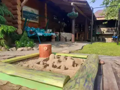 Дом на Прохладной 11 - 23