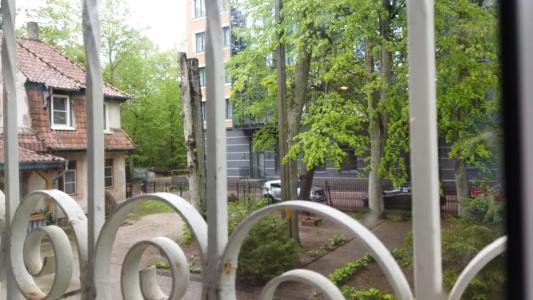 на Пушкина 9 - 35
