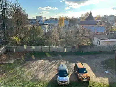 на Каракозова, 10 - 9