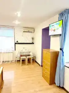 У Анжелы - 12