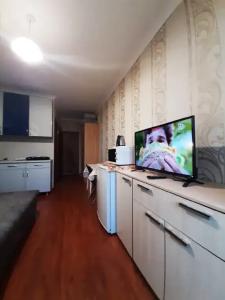 на Просвещения 87 - 16