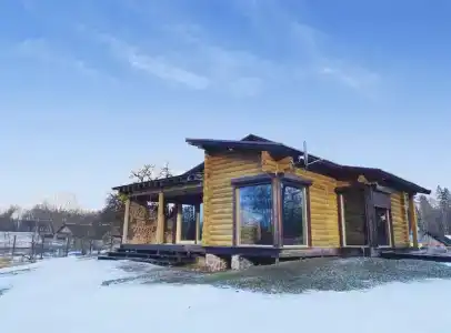 Уютный домик на берегу озера - 10