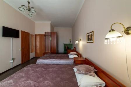 Демократ на Некрасова 58 - 152