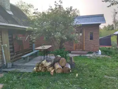 Домик с зелёной крышей в Зорино с баней - 1
