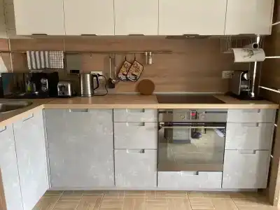 Частный дом с панорамными окнами у реки Сумериа - 10
