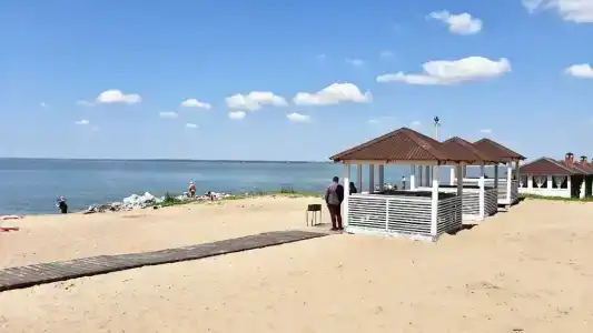 У моря - 14