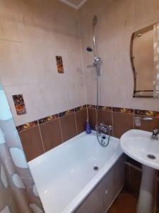 Вернисаж - 42