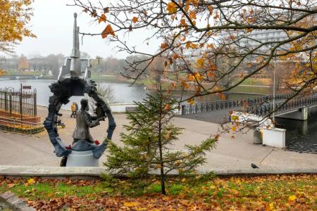 у Исторического музея - 28