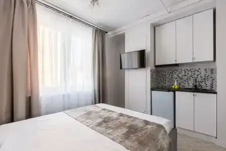 Кварт-Отель - 6