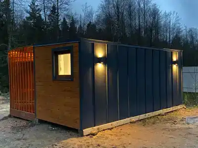 Уютный лесной домик на берегу ручья - 8