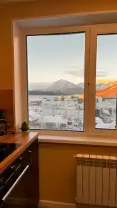 Потрясающий вид на горы, город и озеро в 7 минутах пешком от подъемников - 8