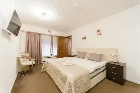 Simple Bon Voyage - 124