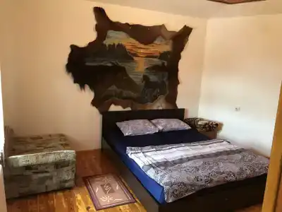 Домик в центре, где тихо и спокойно - 3