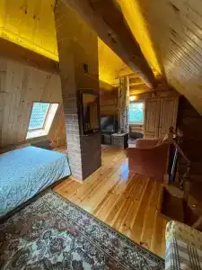 Дом возле озера - 11