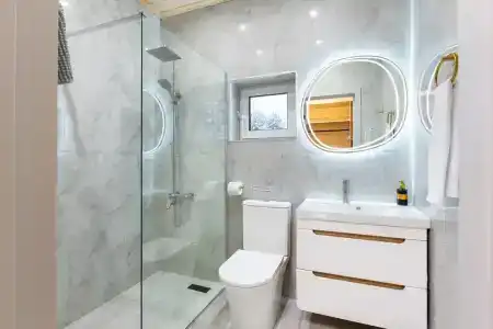 Solar House - 9