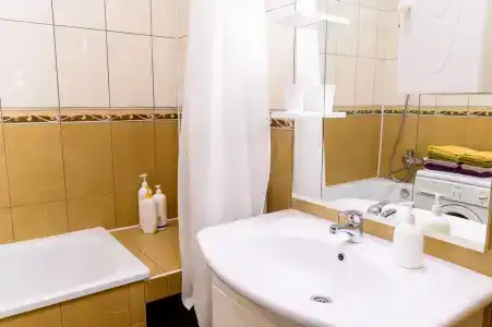Сеть ЙоХоум в центре города - 21