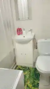 Квартира с балконом и видом на город - 10