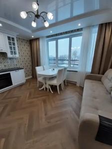 Квартиры на Кременчугской 11 - 873
