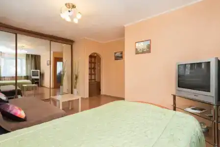 на Ленина 2 - 6