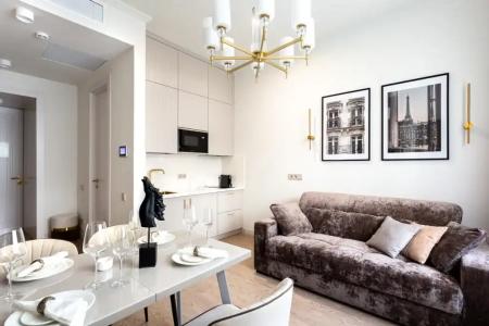 Grand Royal Residences - 205