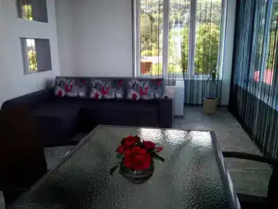 Villa Cosa Nostra - 110
