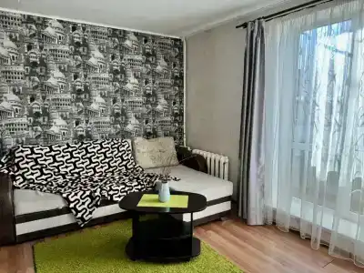 на Парижской Коммуны 50 - 3