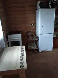 Домик на берегу озера - 9
