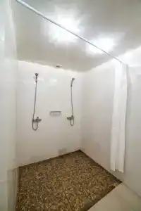 Дом-корабль с баней на Минском море - 6