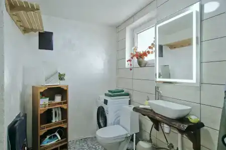 Домик с садом в городе - 12