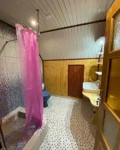 Новятка на самом берегу озера - 18