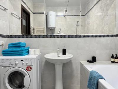 Crystal на Фомина 9 - 11