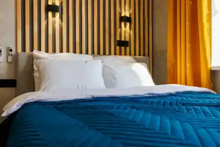 на Новомосковской, 14 - 141