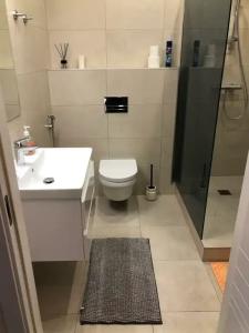 Квартиры на Дмитрия Донского 15 - 30