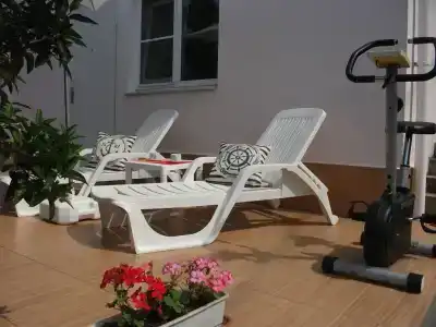 Уютные апартаменты в частном доме с террасой с видом на море - 35