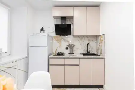 На-Сутки Бульвар Химиков 3 - 10