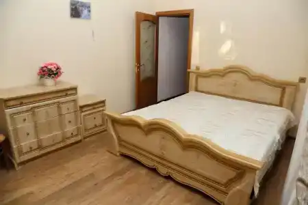 Льюис - 4