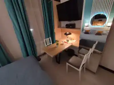 BlobHostel - 1