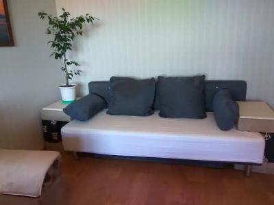 on Aviatsionnaya ulitsa - 16