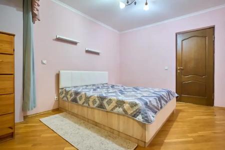 Квартира на Островского, 37 - 77