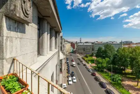 Демократ на Некрасова 58 - 197