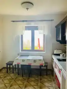 Молодежный - 13