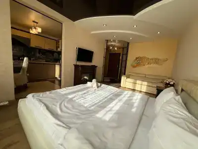 Mango на Дружбы 4/2 - 5