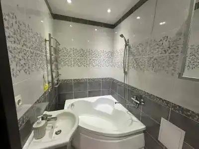 Квартиры на Земельной 8 - 63