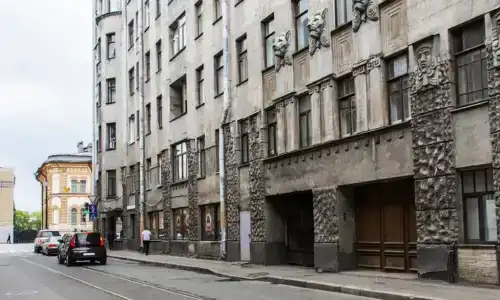 Уютные комнаты в центре города - 1