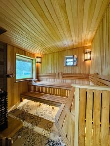 Домик у озера - 65