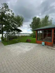 Новятка на самом берегу озера - 8