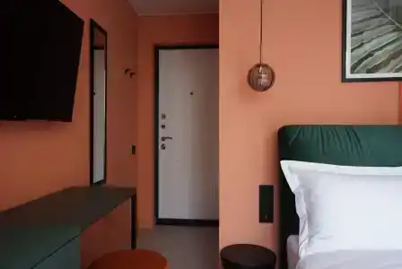 Дизайнерский двухместный номер Терракотовый рядом с набережной - 3
