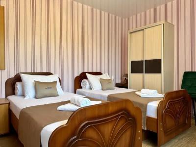 Корнилофф от Travels Антураж - 80