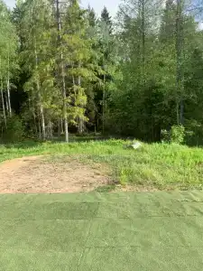 Уютный лесной домик на берегу ручья - 25